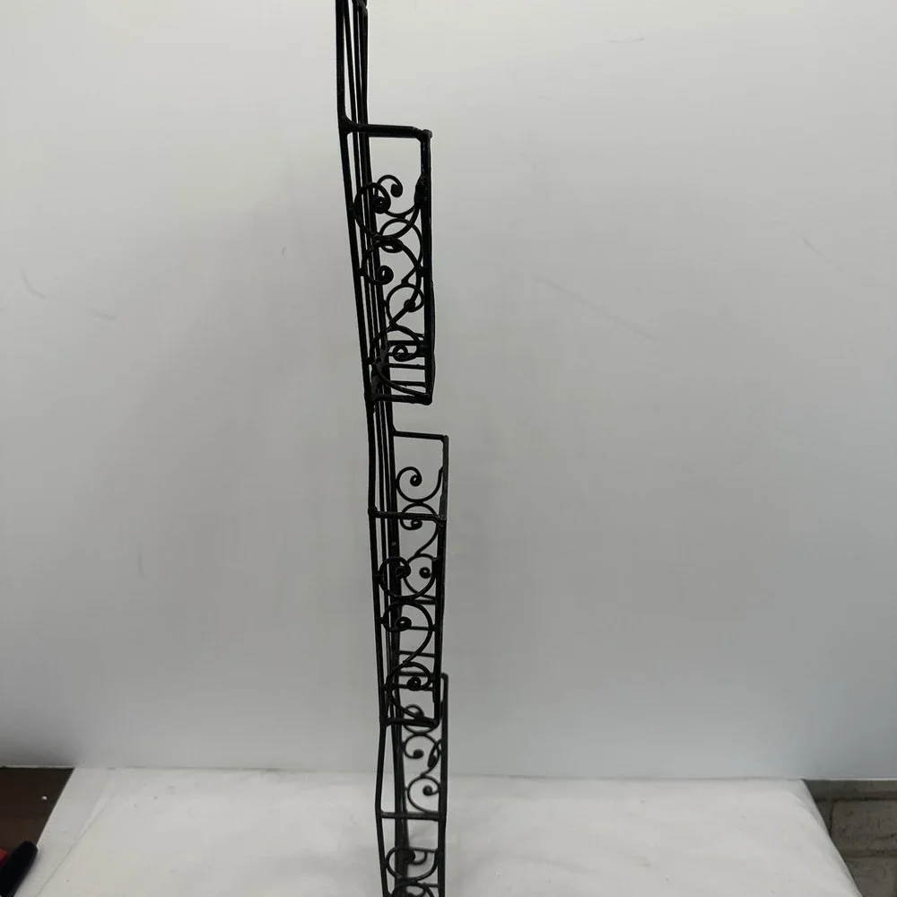 Vintage Iron Wall Rack 3 Bins 4 Hooks Home Office Storage Display Shelf 26